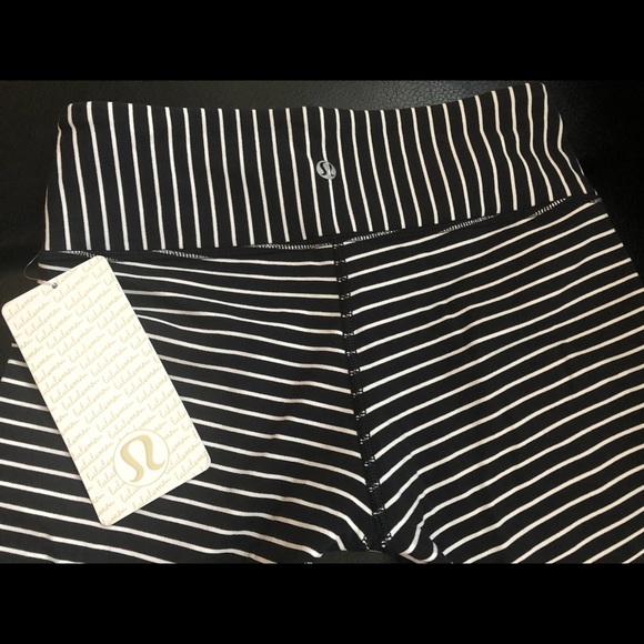 Lululemon Wunder Under Crop Parallel Stripe Black Crops...
